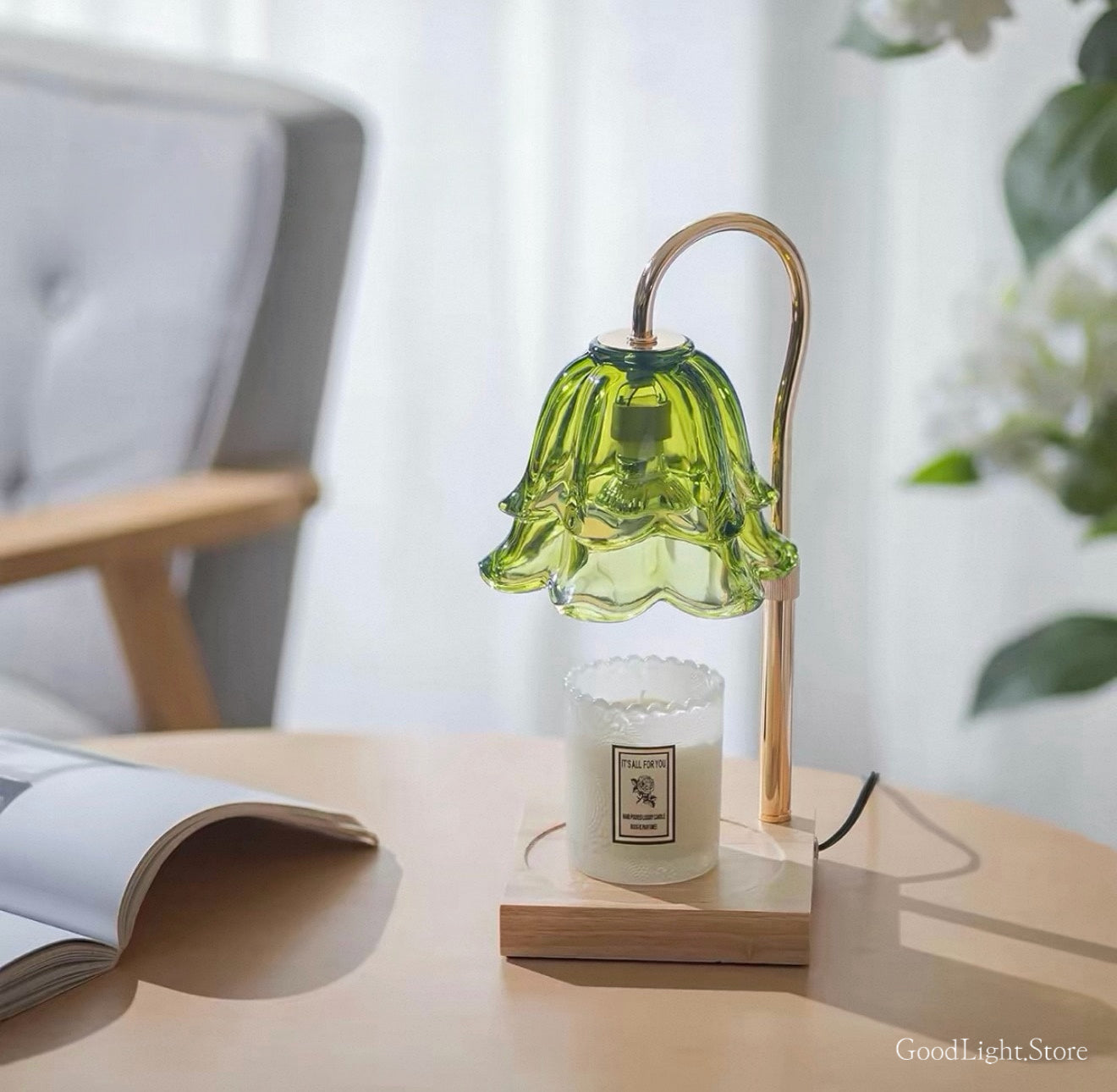 K195鎏金彩花融蠟燈
