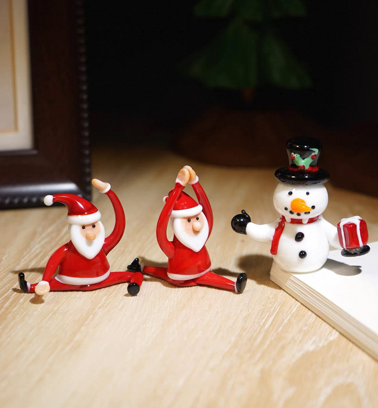 瑜珈聖誕老人琉璃擺件