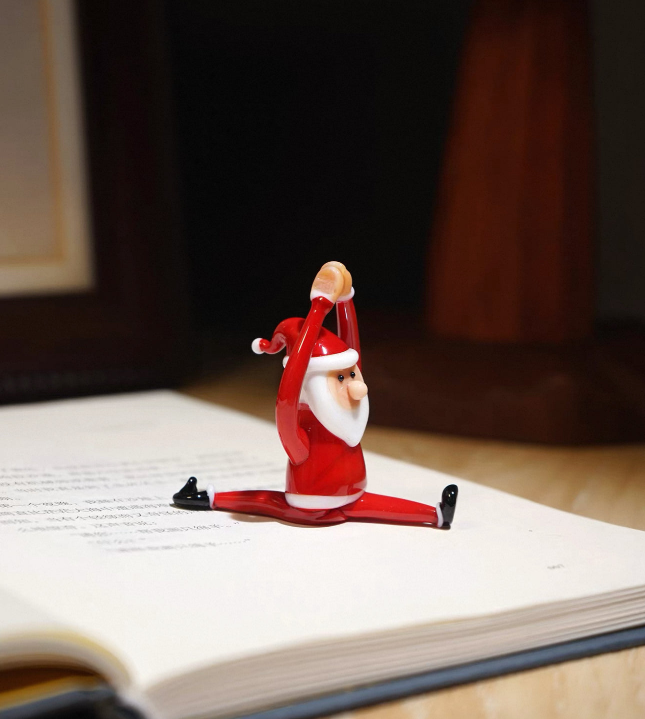 瑜珈聖誕老人琉璃擺件