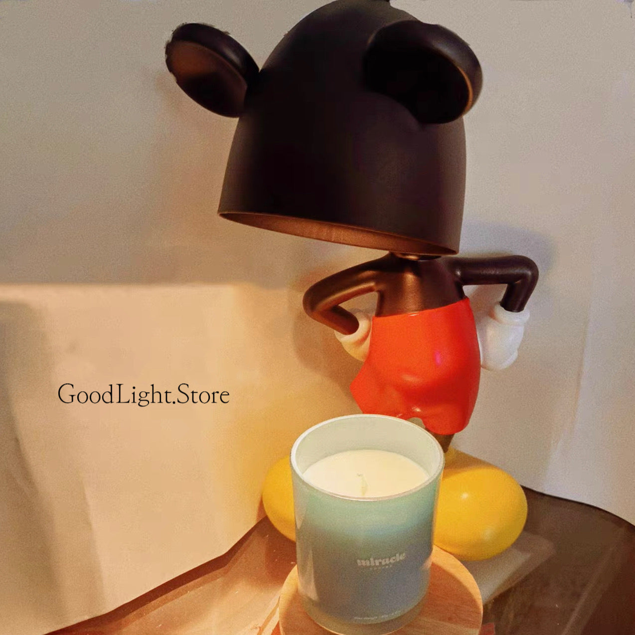 卡通公仔融蠟燈